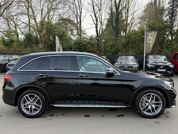 Used Mercedes-Benz GLC 2018 for sale - 77974701: Photo
