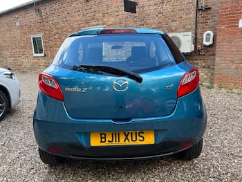 Used Mazda Mazda2 2011 for sale - 79788325: Photo