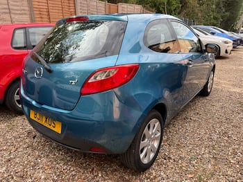 Used Mazda Mazda2 2011 for sale - 79788325: Photo