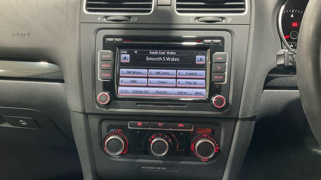 Used Volkswagen Golf 2011 for sale - 76399189: Photo 6