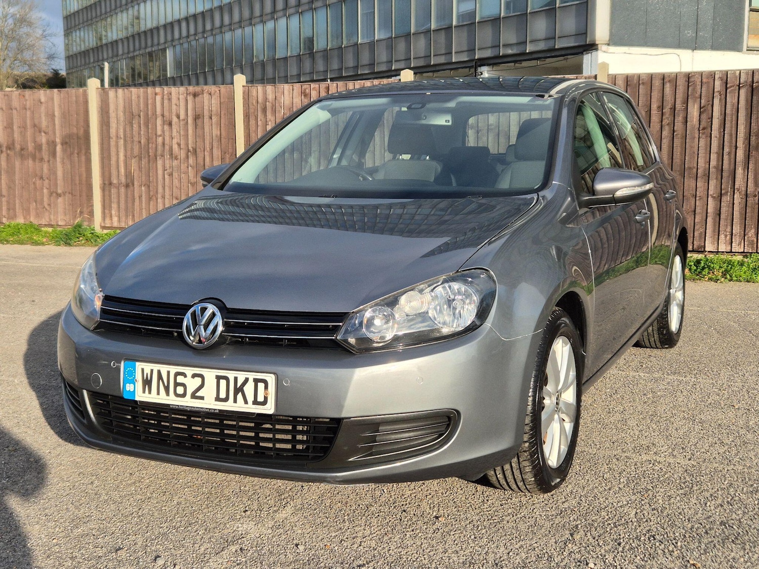 Used Volkswagen Golf 2012 for sale - 77057536: Photo 2
