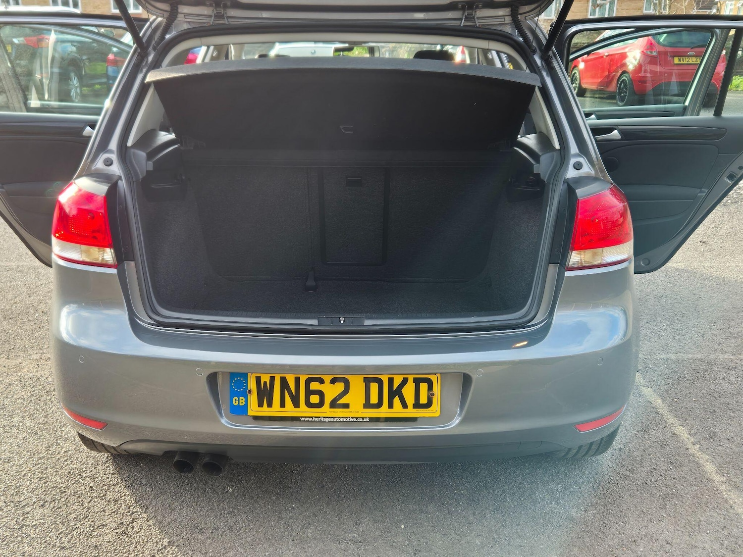 Used Volkswagen Golf 2012 for sale - 77057536: Photo 20