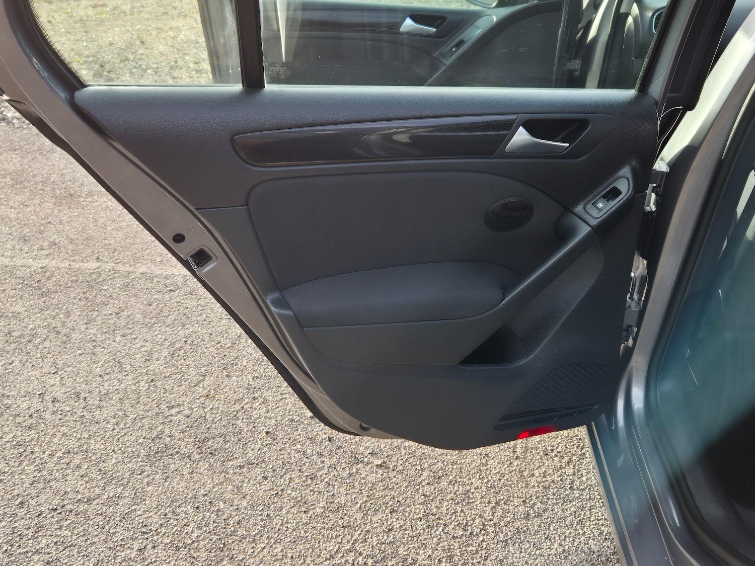 Used Volkswagen Golf 2012 for sale - 77057536: Photo 23