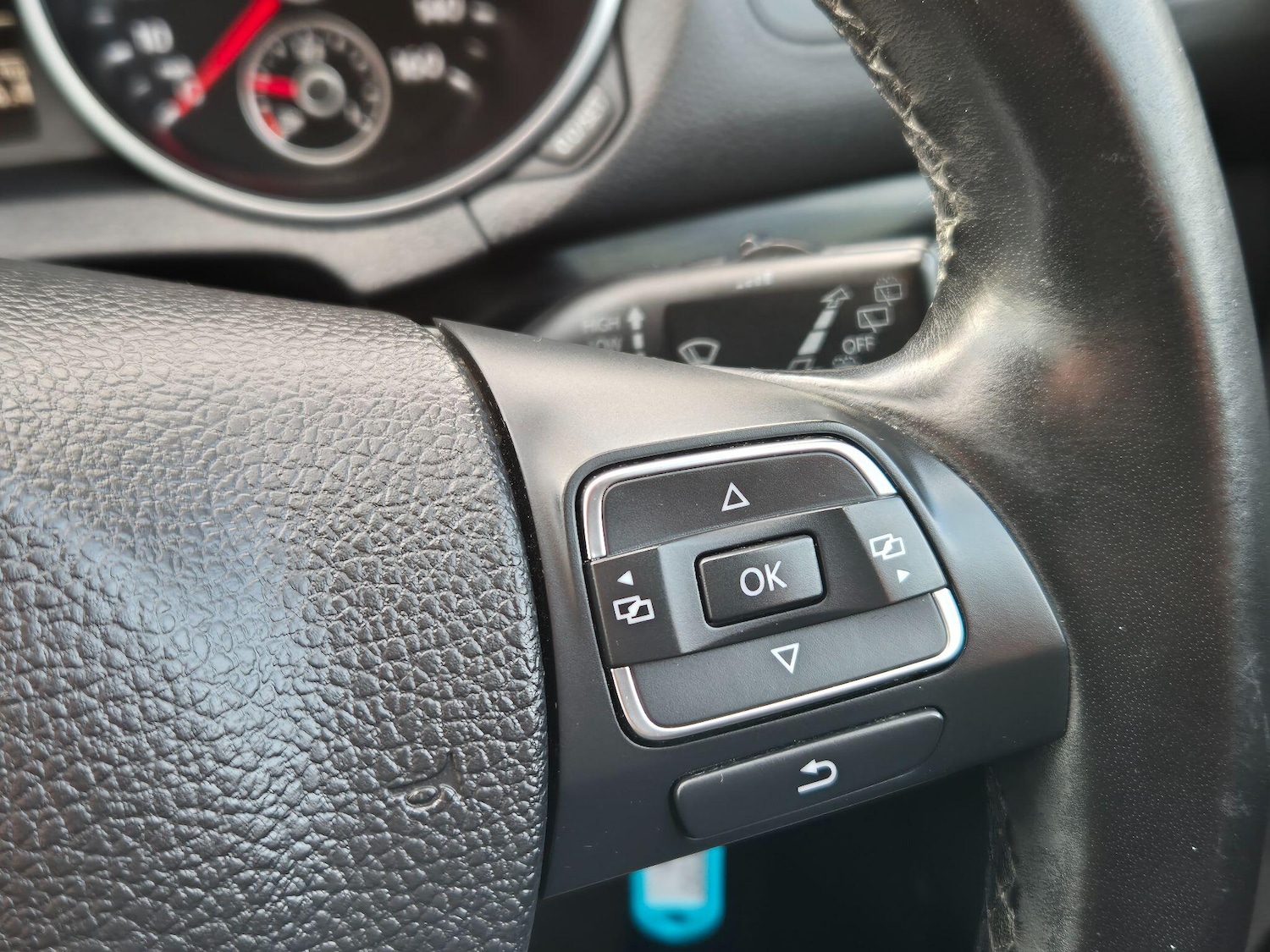 Used Volkswagen Golf 2012 for sale - 77057536: Photo 43