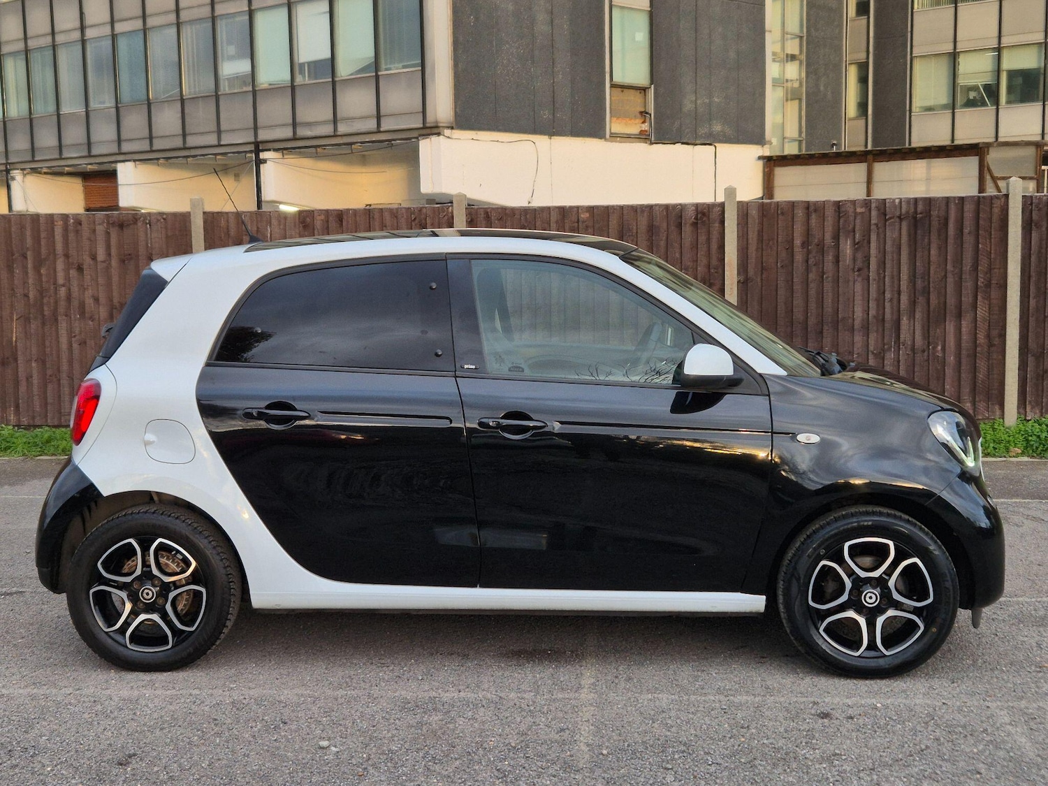 Used smart forfour 2016 for sale - 76408700: Photo 3