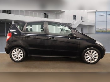 Used Mercedes-Benz A-Class 2012 for sale - 77203278: Photo