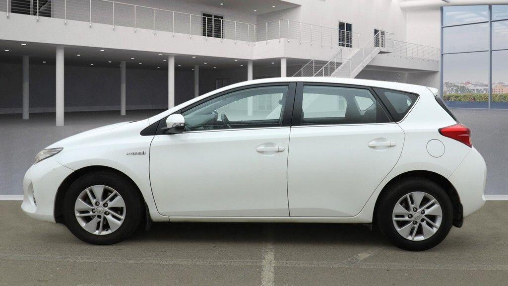 Used Toyota Auris 2014 for sale - 77768577: Photo 11