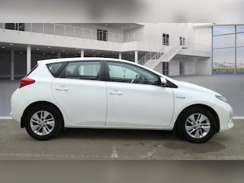 Used Toyota Auris 2014 for sale - 77768577: Photo