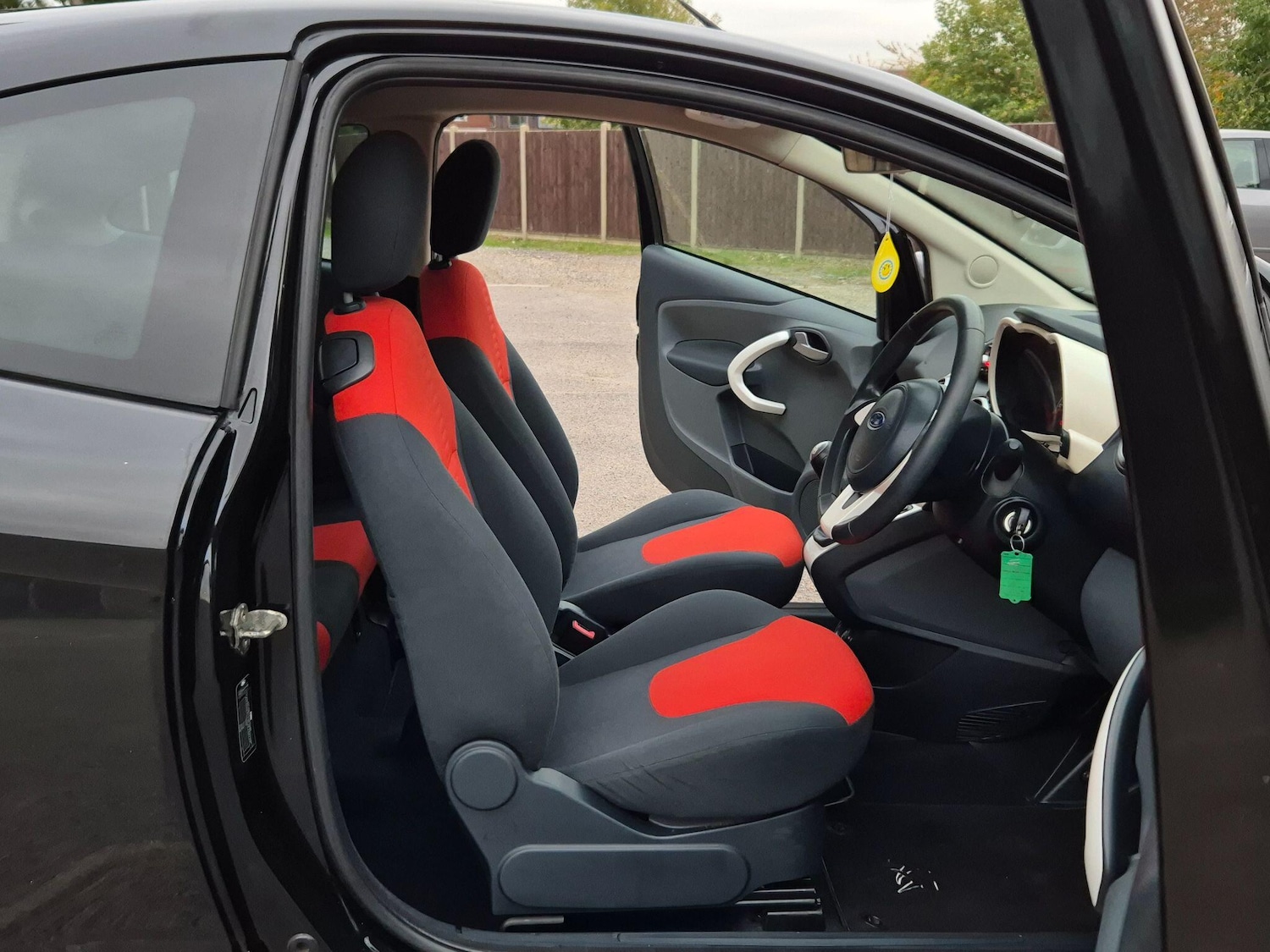 Used Ford Ka for sale - 76996014: Photo 10