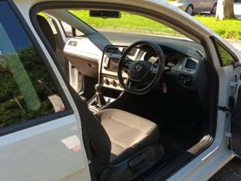 Used Volkswagen Golf 2015 for sale - 74375011: Photo
