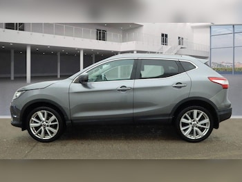 Used Nissan Qashqai 2015 for sale - 75916331: Photo