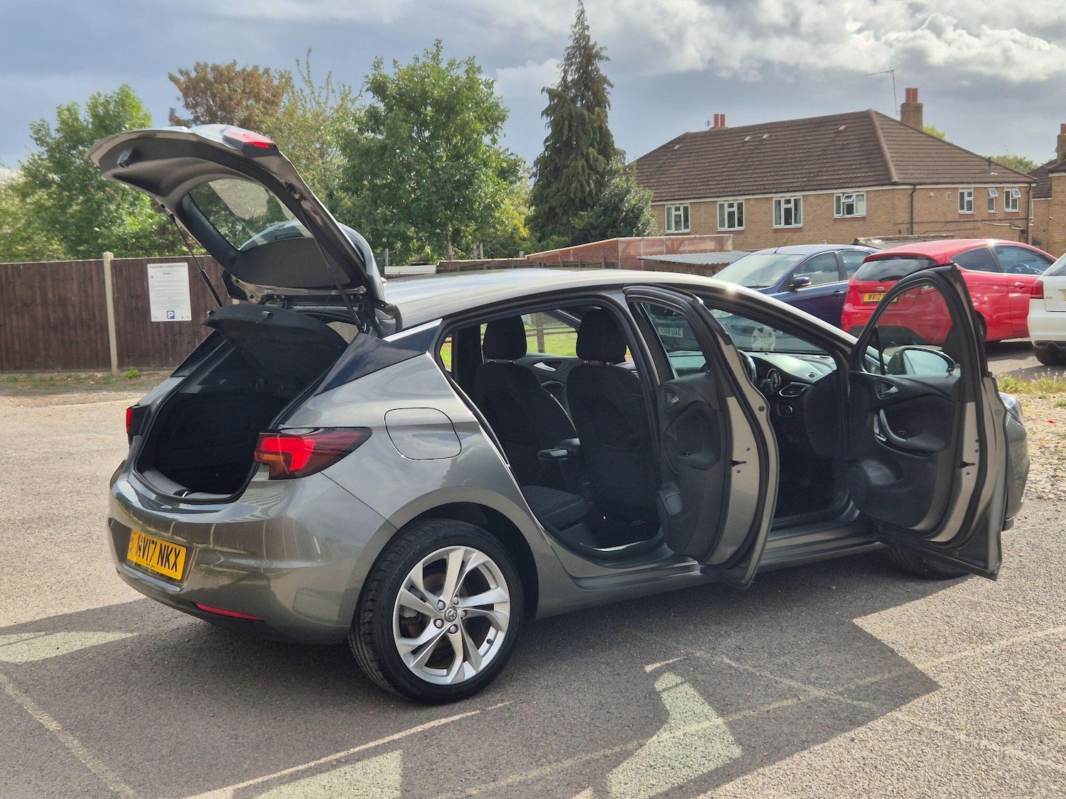 Used Vauxhall Astra 2017 for sale - 76993658: Photo 6