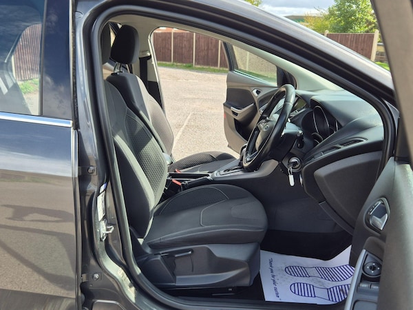 Used Ford Focus 2015 for sale - 76167500: Photo 10