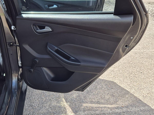 Used Ford Focus 2015 for sale - 76167500: Photo 29
