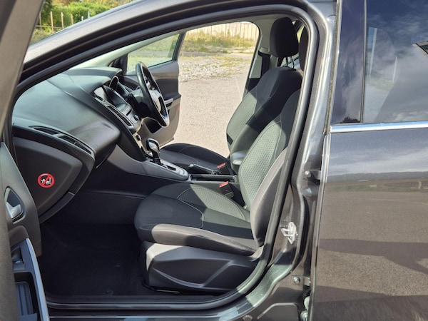 Used Ford Focus 2015 for sale - 76167500: Photo 9