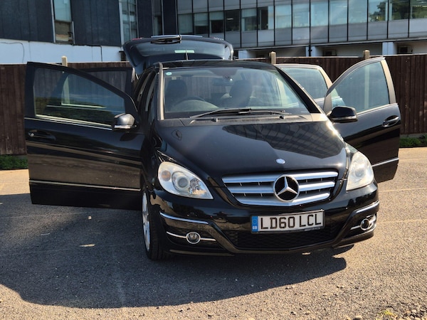 Used Mercedes-Benz B Class 2010 for sale - 75720096: Photo 19