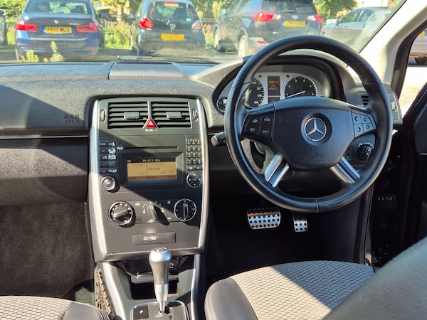 Used Mercedes-Benz B Class 2010 for sale - 75720096: Photo 26