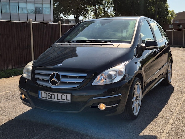 Used Mercedes-Benz B Class 2010 for sale - 75720096: Photo 38