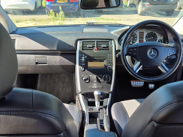 Used Mercedes-Benz B Class 2010 for sale - 75720096: Photo 7