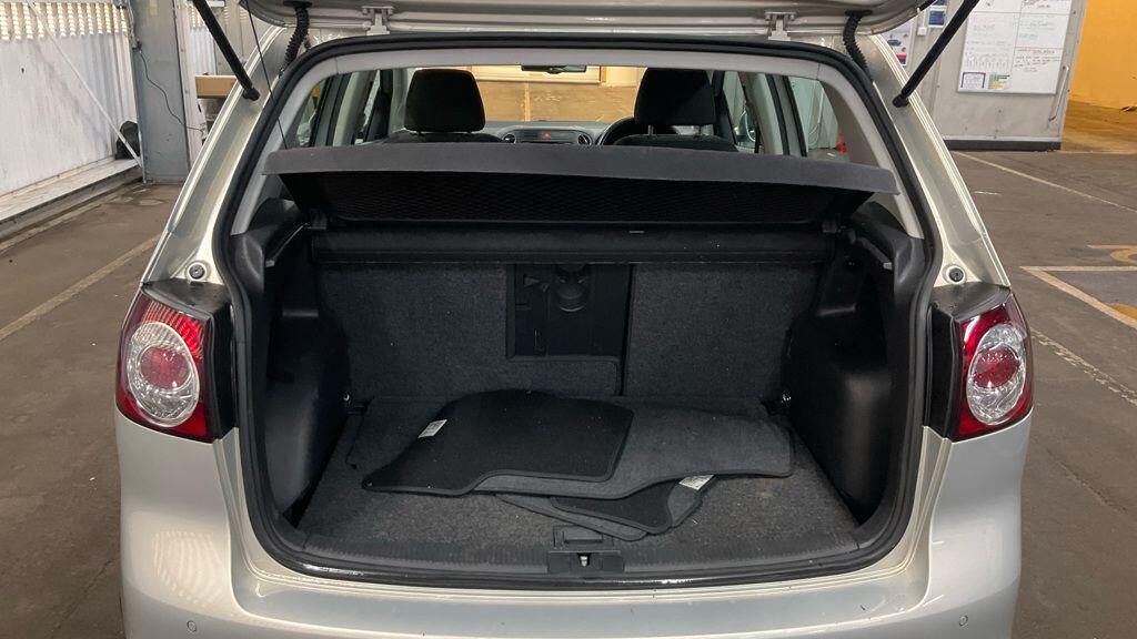 Used Volkswagen Golf Plus 2009 for sale - 76633076: Photo 10