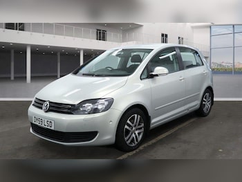 Used Volkswagen Golf Plus 2009 for sale - 76633076: Photo