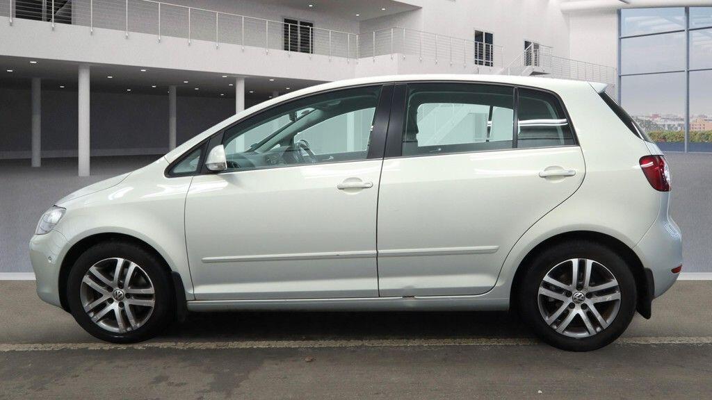 Used Volkswagen Golf Plus 2009 for sale - 76633076: Photo 3
