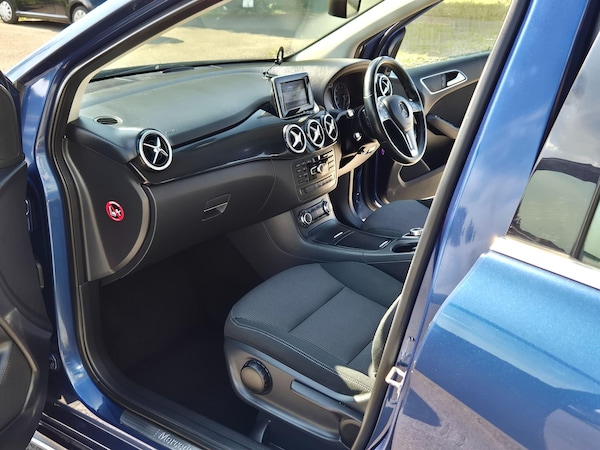 Used Mercedes-Benz B-Class 2012 for sale - 75290668: Photo 22