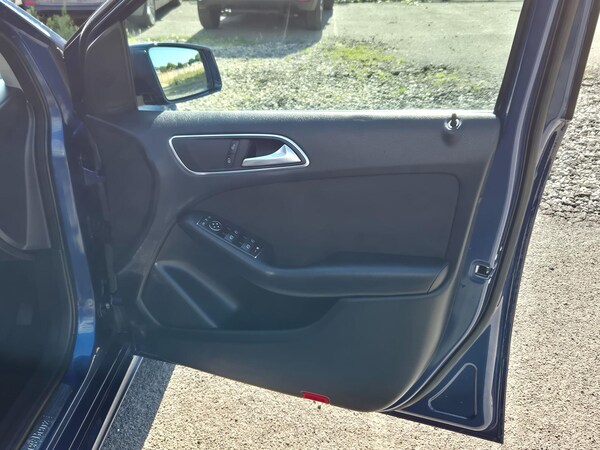 Used Mercedes-Benz B-Class 2012 for sale - 75290668: Photo 31