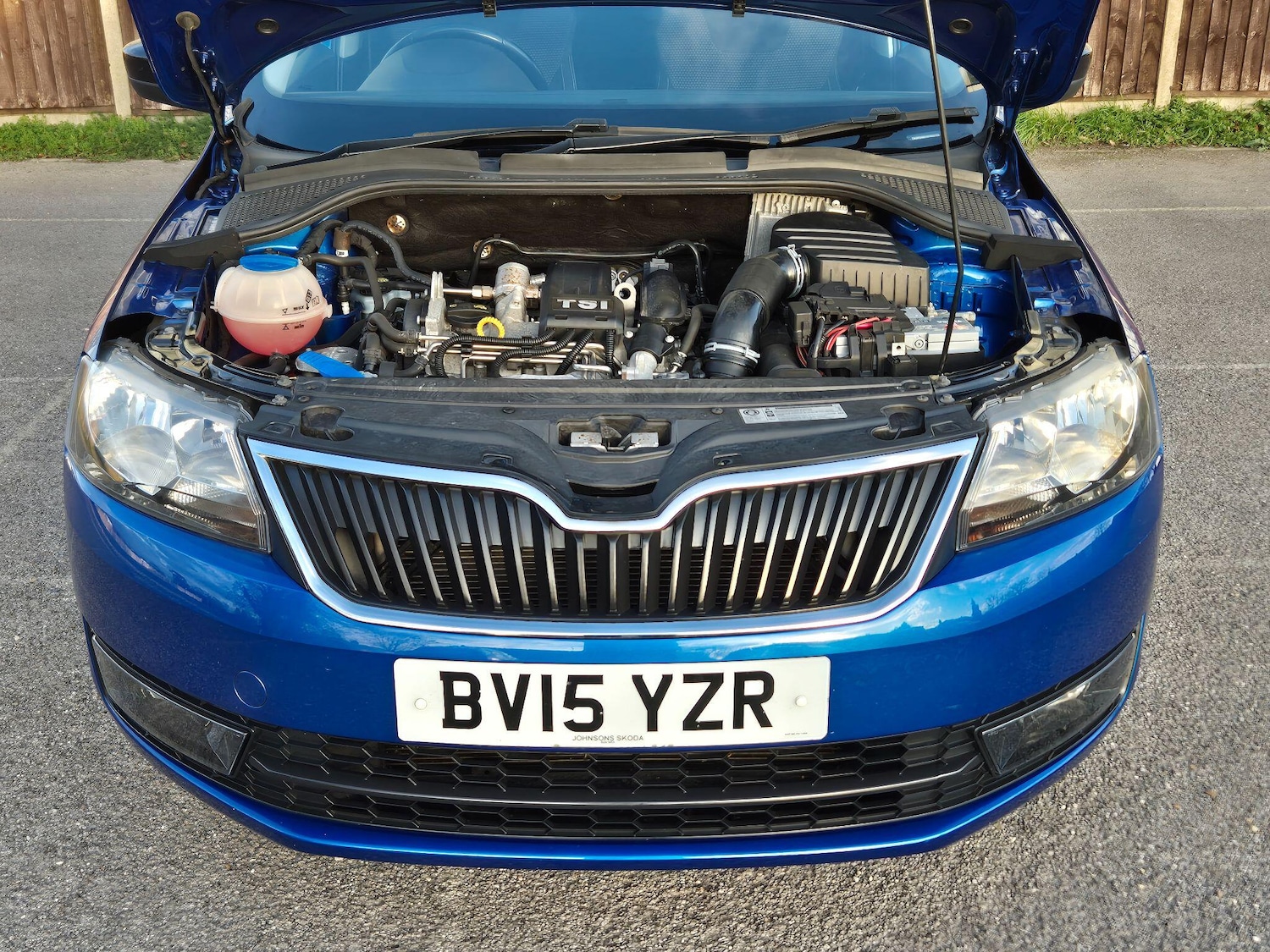 Used Skoda Rapid Spaceback 2015 for sale - 76942487: Photo 13