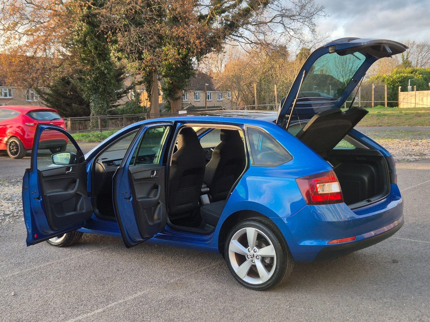 Used Skoda Rapid Spaceback 2015 for sale - 76942487: Photo 20