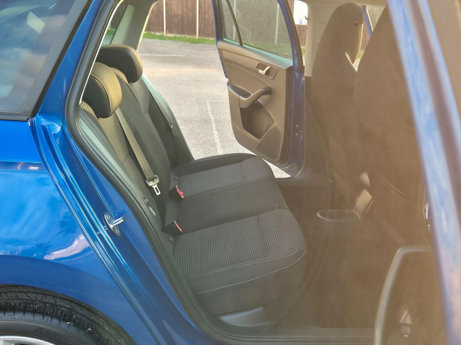 Used Skoda Rapid Spaceback 2015 for sale - 76942487: Photo 26