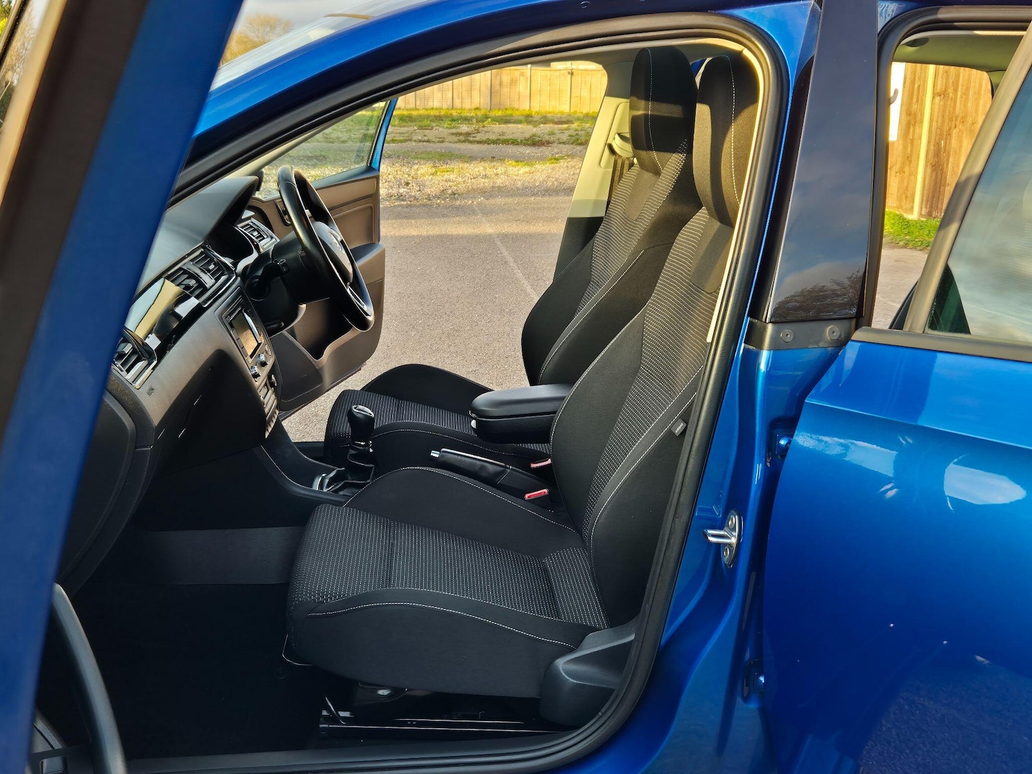 Used Skoda Rapid Spaceback 2015 for sale - 76942487: Photo 8