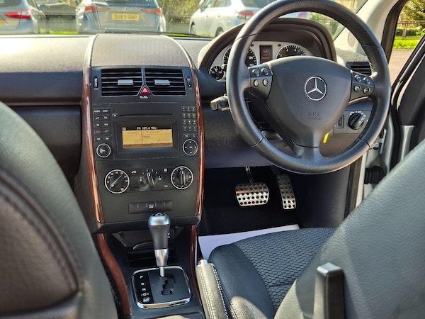 Used Mercedes-Benz A-Class 2010 for sale - 74375018: Photo 25