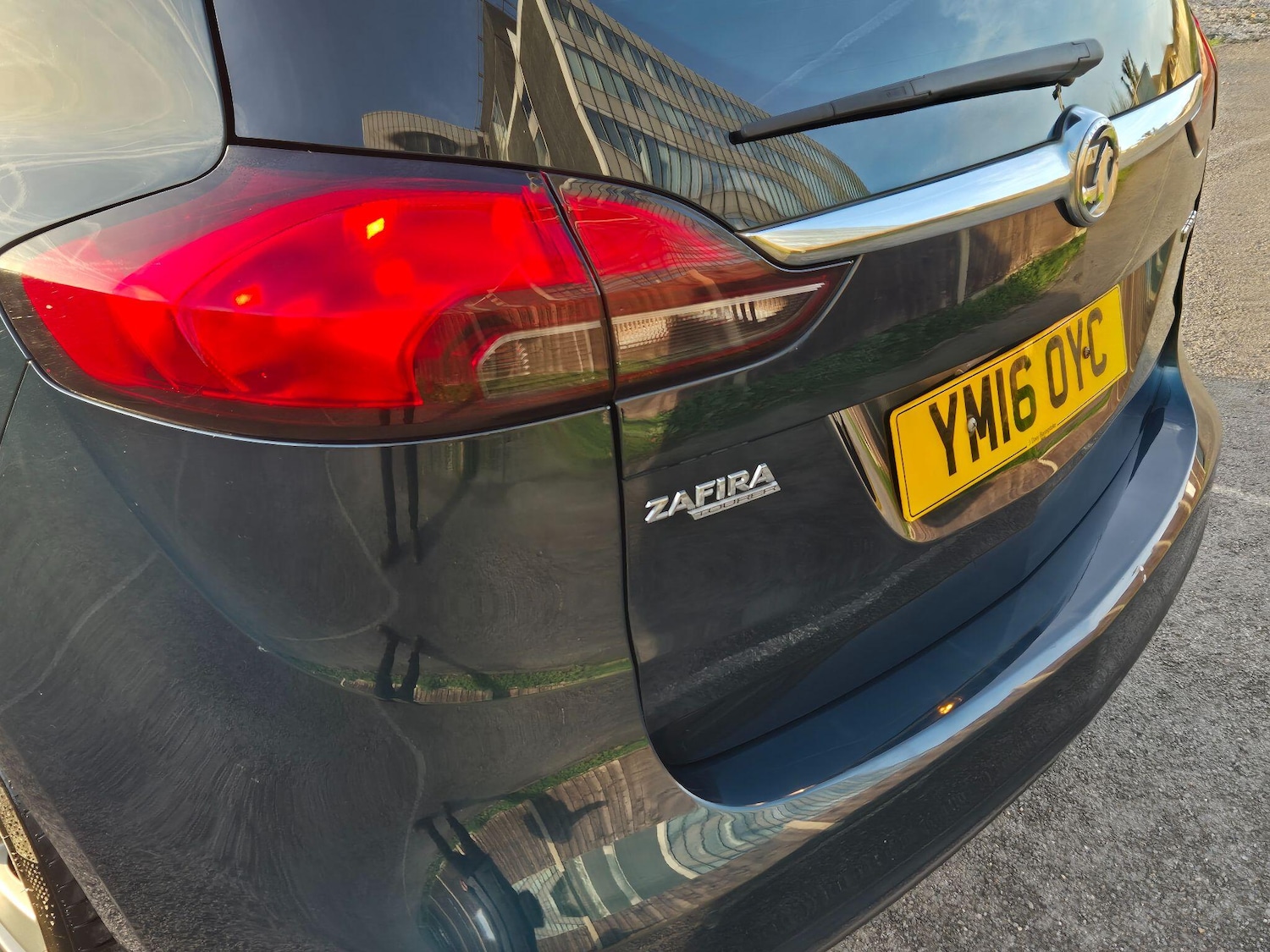 Used Vauxhall Zafira Tourer 2016 for sale - 76658609: Photo 32