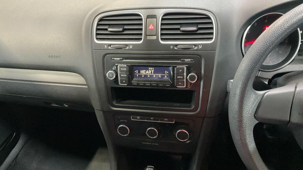 Used Volkswagen Golf 2012 for sale - 77331272: Photo 6