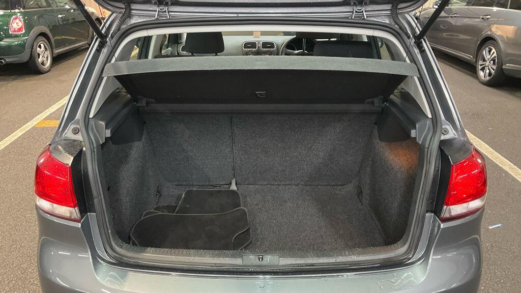 Used Volkswagen Golf 2012 for sale - 77331272: Photo 9