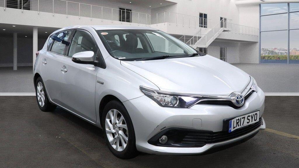 Used Toyota Auris 2017 for sale - 77376861: Photo 1