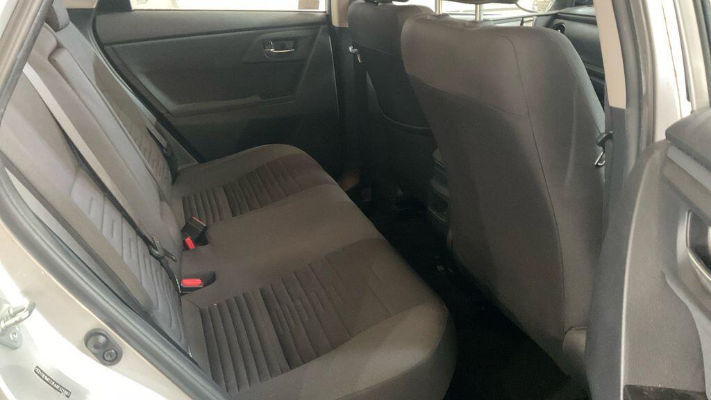 Used Toyota Auris 2017 for sale - 77376861: Photo 8