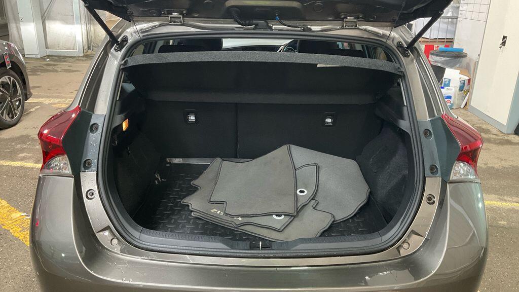 Used Toyota Auris 2017 for sale - 76633313: Photo 8