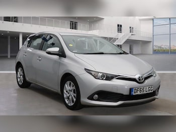 2015 (65) - 1.2 VVT-i Icon CVT Euro 6 (s/s) 5dr