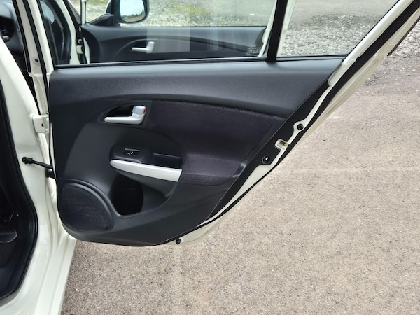 Used Honda Insight 2014 for sale - 74668358: Photo 29