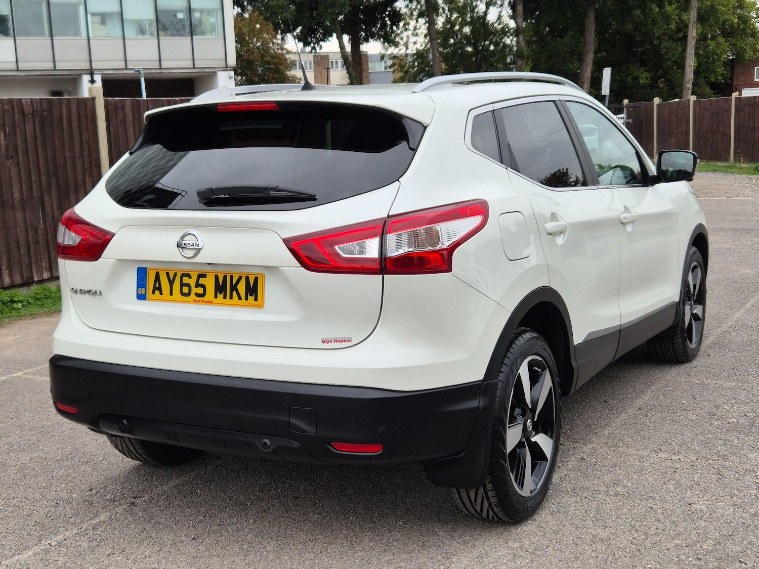 Used Nissan Qashqai 2015 for sale - 76042941: Photo 19
