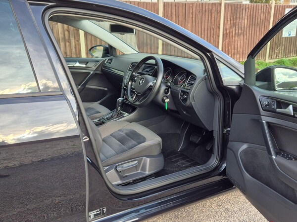 Used Volkswagen Golf 2013 for sale - 76158473: Photo 10