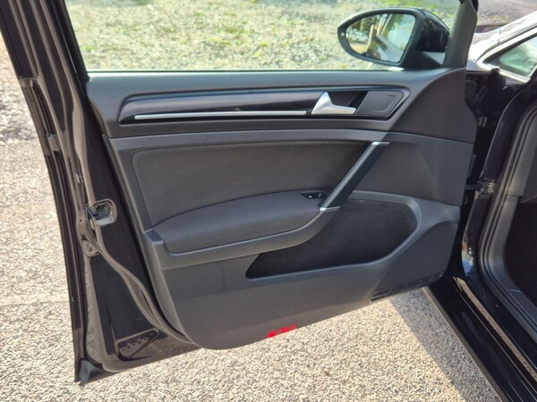 Used Volkswagen Golf 2013 for sale - 76158473: Photo 26