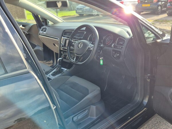 Used Volkswagen Golf 2013 for sale - 76158473: Photo 43