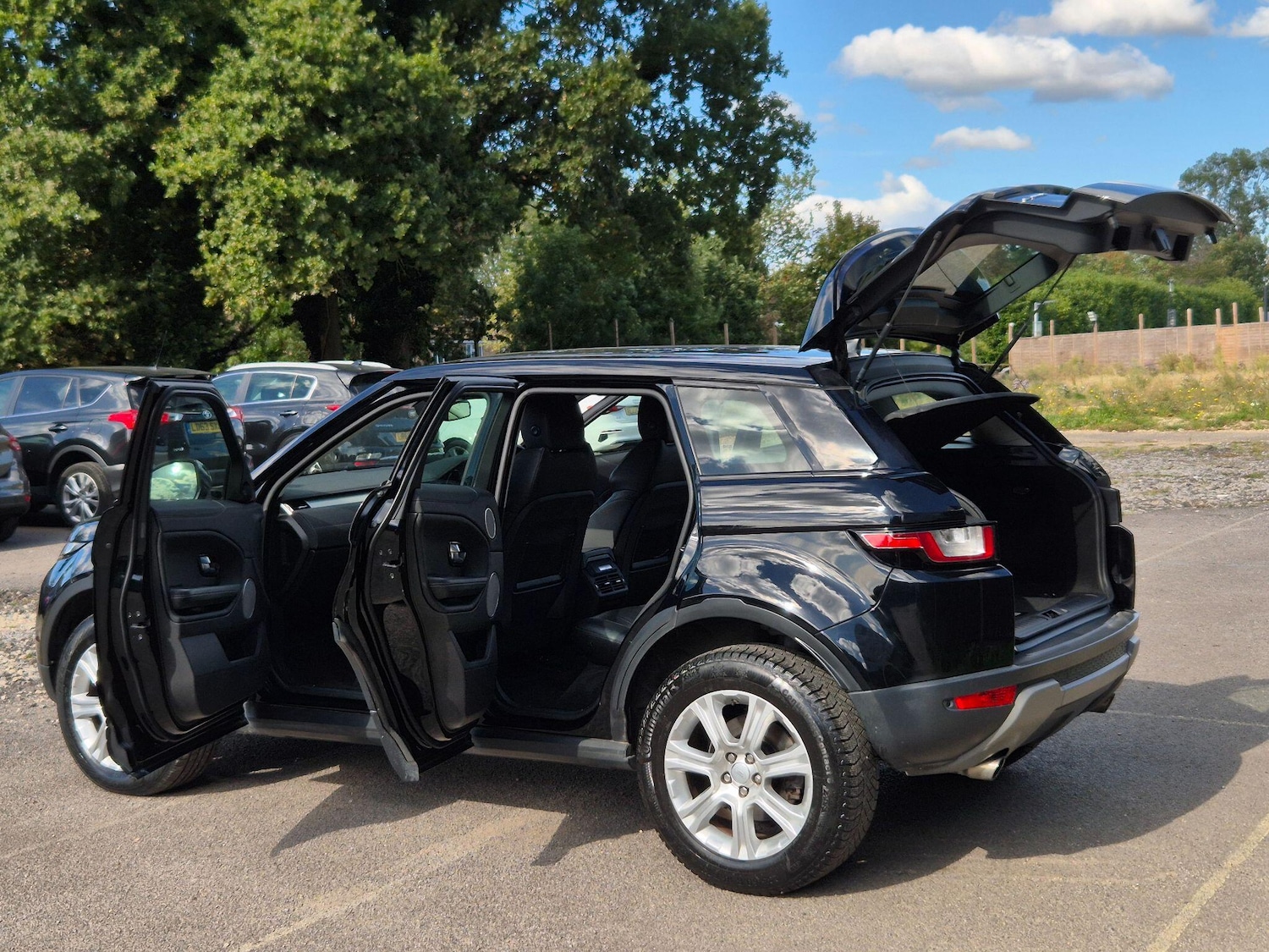 Used Land Rover Range Rover Evoque 2018 for sale - 76989087: Photo 6