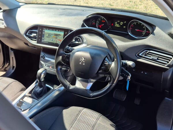 Used Peugeot 308 2015 for sale - 75770031: Photo 11