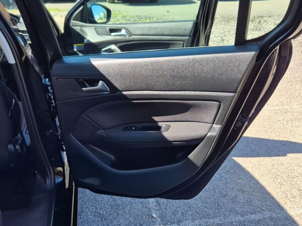 Used Peugeot 308 2015 for sale - 75770031: Photo 30