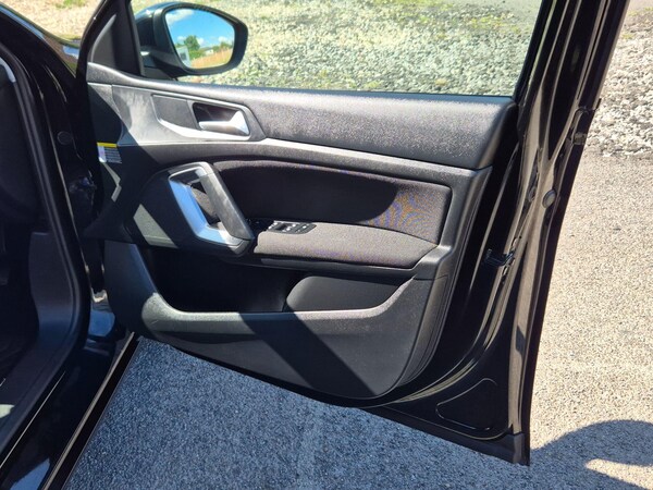 Used Peugeot 308 2015 for sale - 75770031: Photo 31