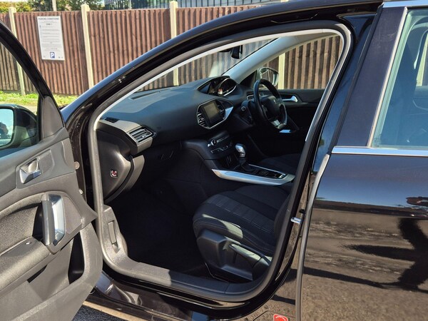 Used Peugeot 308 2015 for sale - 75770031: Photo 40